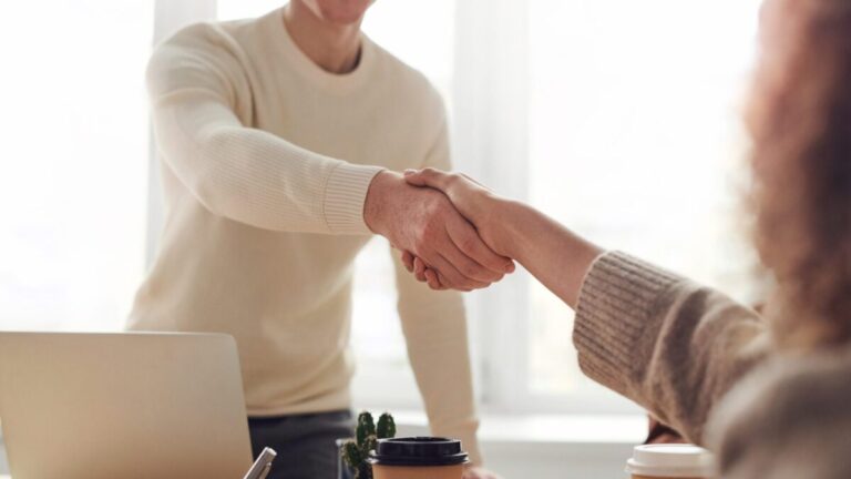 How to Turn an Internship Into a Job Offer?